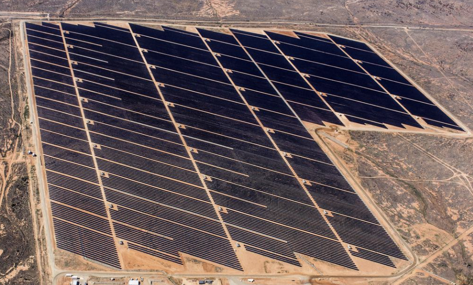 AUSTRALIA CONSTRUIRÁ LA CENTRAL DE ENERGÍA SOLAR «MÁS GRANDE» DEL MUNDO